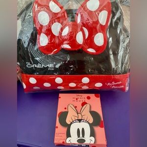 NWT Disney Makeup Set